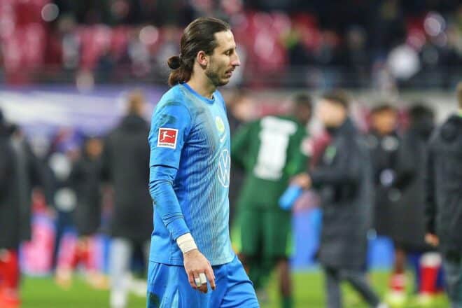 1. Bundesliga: Bayern siegen knapp in Wolfsburg