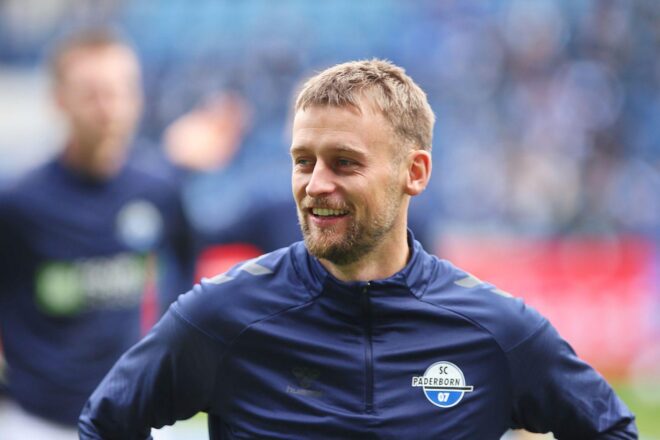 2. Bundesliga: Paderborn rettet Remis – Kaiserslautern siegreich
