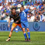 Fußballspiel zwischen 1. FC Magdeburg und 1. FC Kaiserslautern, Spannung und Emotionen auf dem Platz.