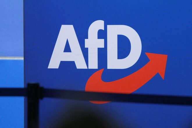 AfD könnte bei Wahlsieg in Sachsen-Anhalt 2.500 Stellen besetzen