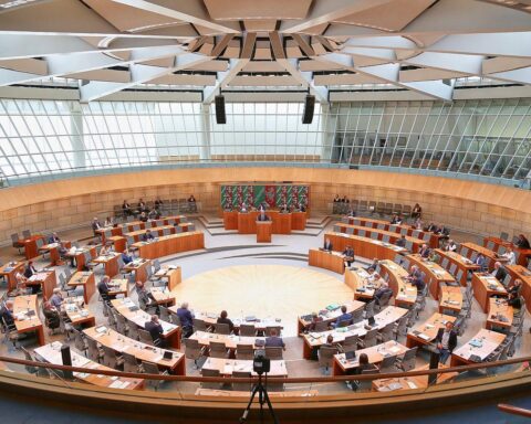 Annika Fohn im NRW-Landtag, neue Vertreterin im Europäischen Ausschuss der Regionen.