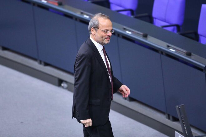 Antisemitismusbeauftragter unterstützt Umbau von "Demokratie leben"