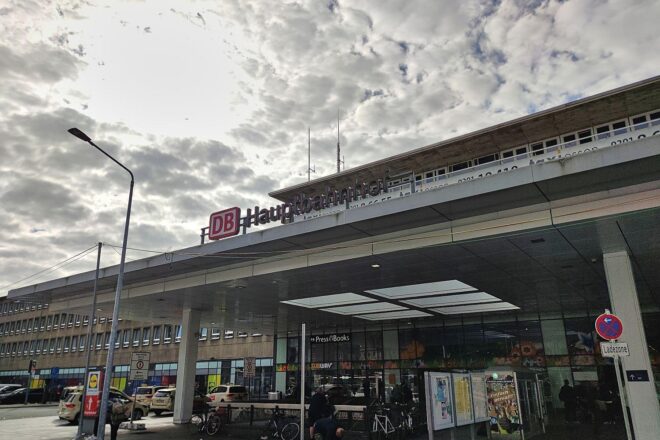 Attacke am Essener Hauptbahnhof: Mann tritt Opfer gegen den Kopf