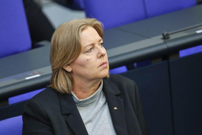Bas verlangt von Rentenkommission einstimmige Entscheidungen