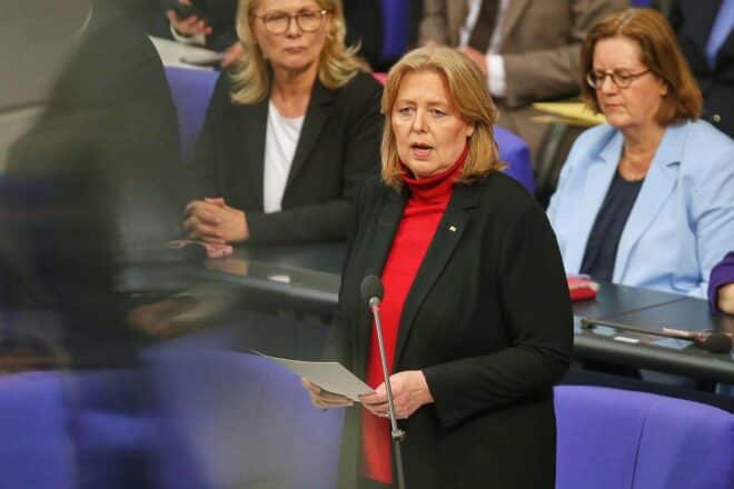Bas verteidigt umstrittene Aussage aus Regierungsbefragung