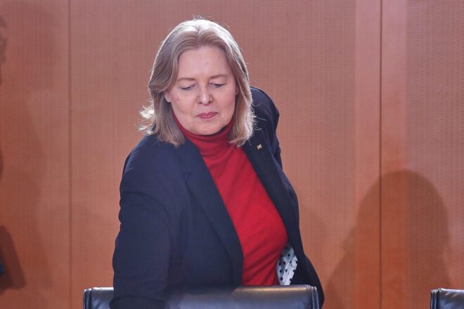 Bas verzichtet bei DGB-Rede auf scharfe Angriffe gegen Merz
