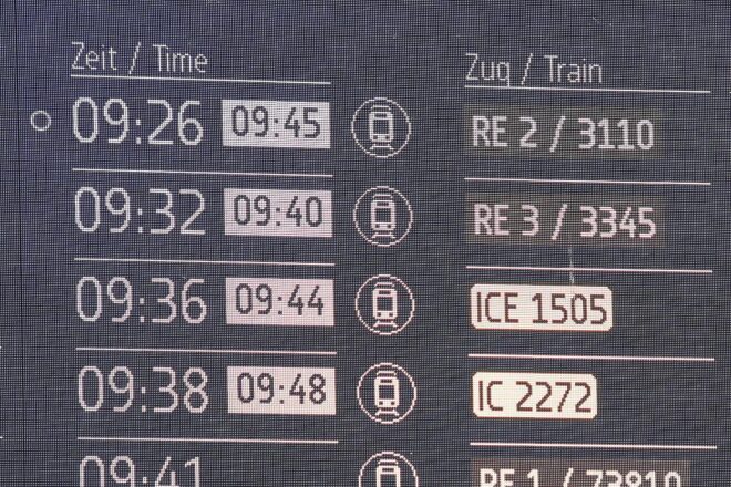 Bericht: Bahn-Pünktlichkeit schlechter als offiziell ausgewiesen