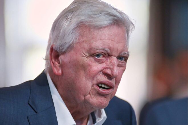 Bouffier sieht Merz als "Opfer seiner eigenen Ankündigungspolitik"