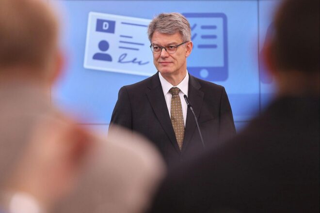 Bundeskabinett beschließt Schnieders Führerschein-Reform