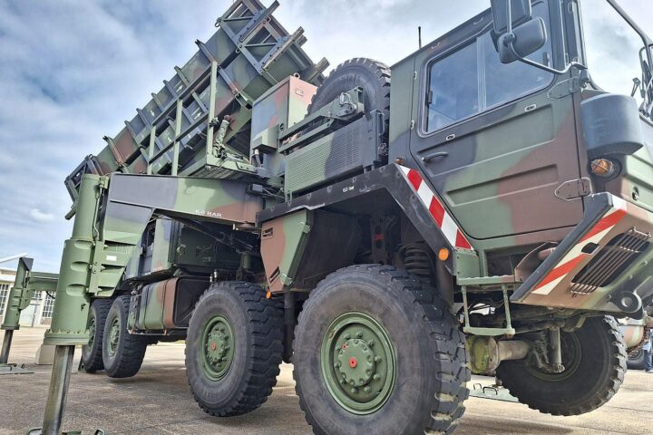 Patriot-Raketenabwehrsystem in der Türkei, unterstützt durch deutsche Soldaten und NATO-Partner.