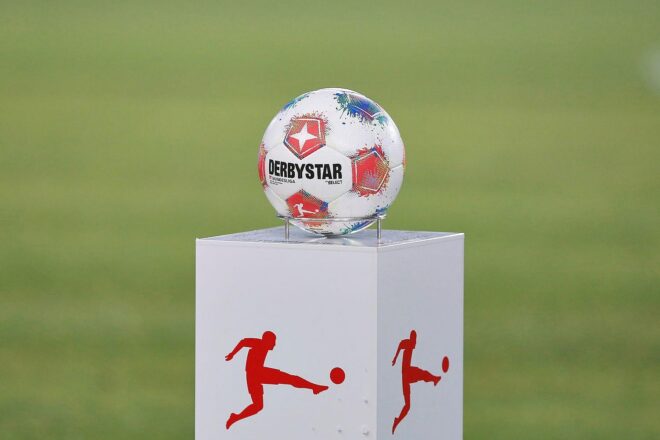 Cottbus steigt in 2. Bundesliga auf – Essen spielt Relegation