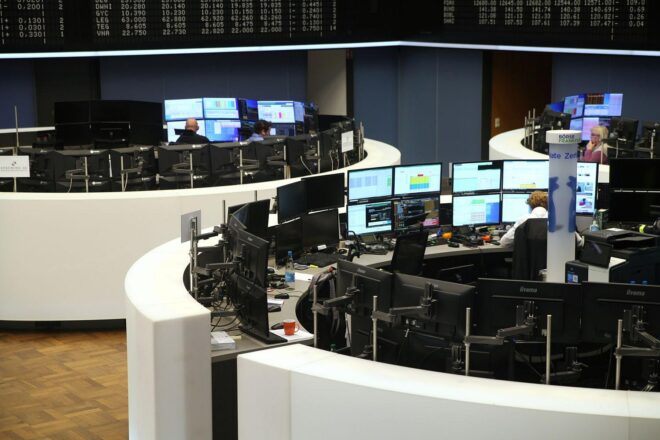 Dax am Mittag weiter im Aufschwung – zyklische Branchen im Fokus
