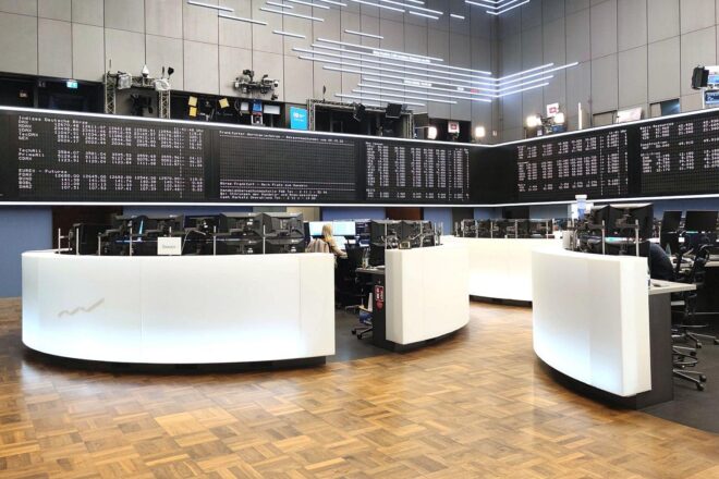 Dax legt kräftig zu – Preise für Öl und Gas fallen