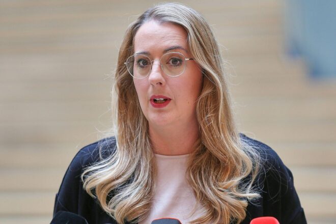 Dröge rechnet mit vorzeitigem Koalitions-Aus