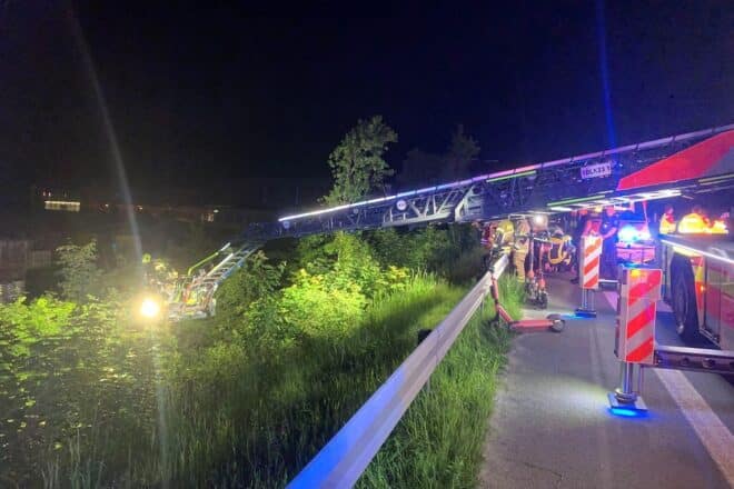 E-Scooter-Fahrer flüchtet nach verbotener Fahrt auf B64 in Paderborn vor der Polizei