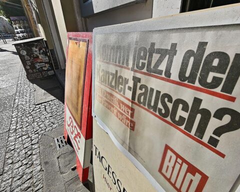 Bundeskanzler, Bundespräsident und rechtliche Grundlagen für einen möglichen Regierungswechsel in Deutschland.
