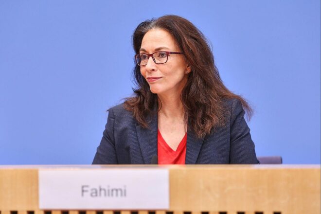 Fahimi begrüßt Gesprächsankündigung der Regierung