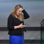 Politiker der Grünen, SPD und Linken ziehen sich von X (ehemals Twitter) zurück.