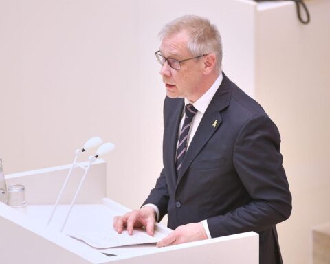 Andreas Büttner, jüdische Gemeinden unterstützen ihn, Brandanschlag, Symbol der Hamas, Vertrauen, Rückhalt.