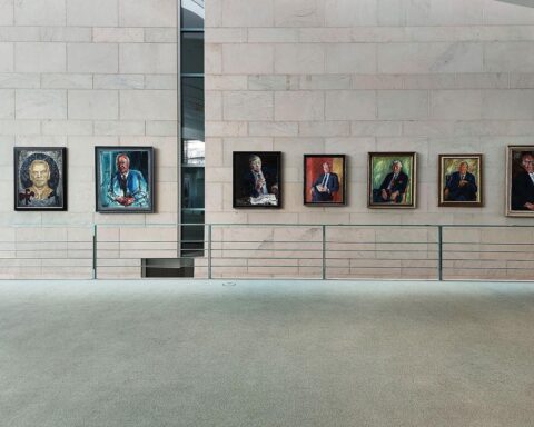 Gemäldegalerie mit Porträts deutscher Bundeskanzler, Umgestaltung in Planung, Petersburger Hängung.