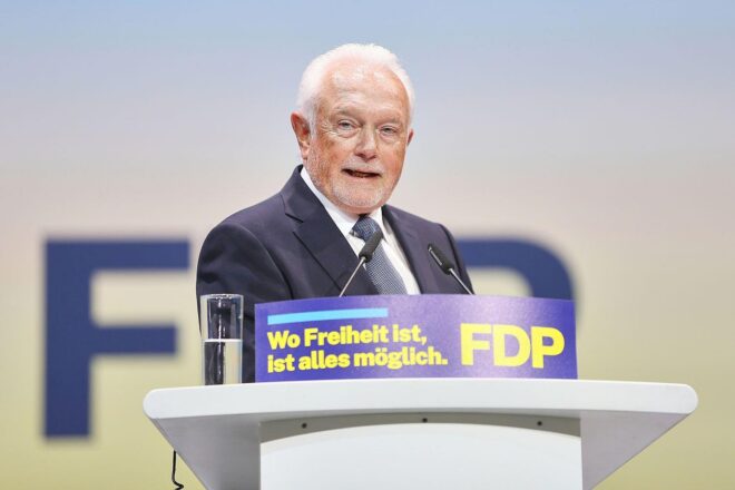 Linke sieht Kubicki als "letzten Sargnagel der FDP"