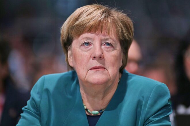 Merkel plant Stipendium für benachteiligte Jugendliche