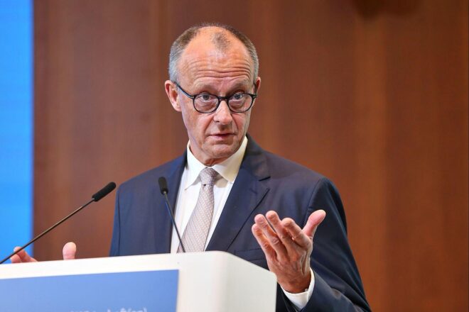 Politbarometer: AfD baut Vorsprung auf Union leicht aus