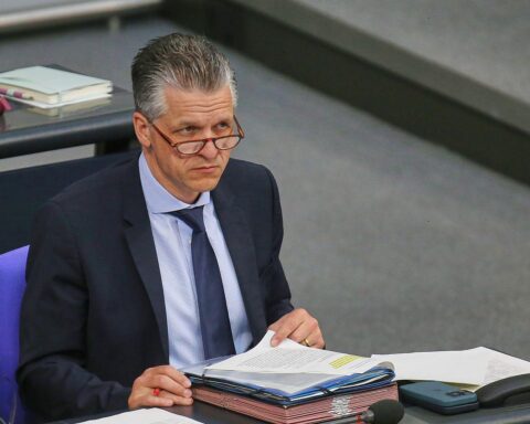 Thorsten Frei diskutiert Rente, Reform und Generationengerechtigkeit im Kanzleramt.