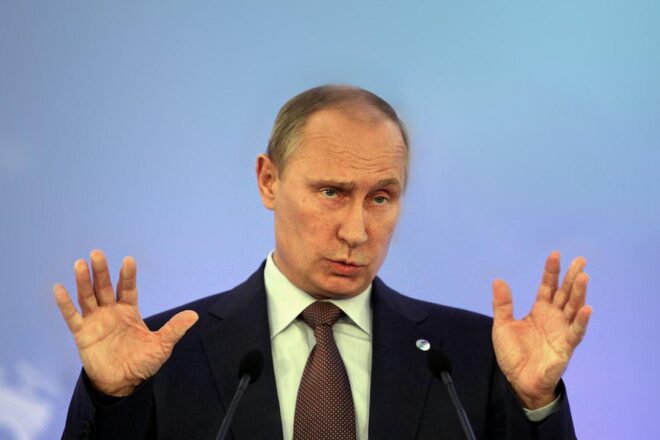 Röttgen: Putin zunehmend unter Druck