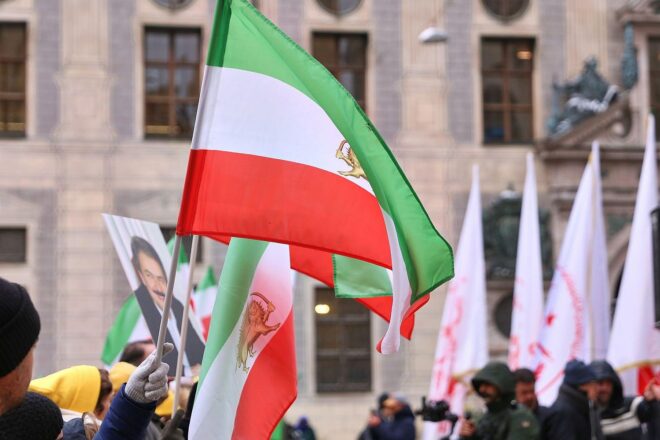 Röttgen warnt vor Zugeständnissen an den Iran