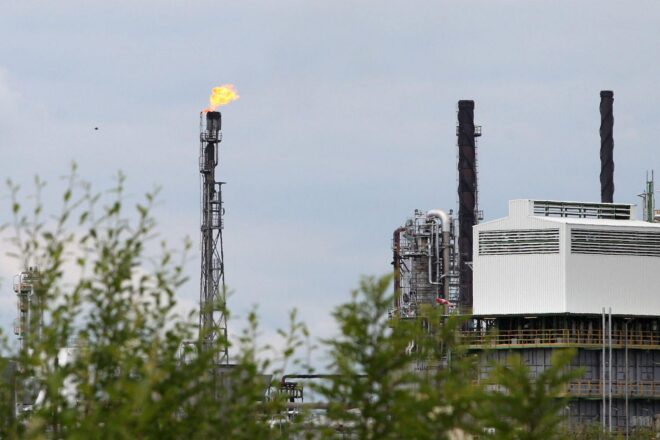 Rosneft verklagt Bundesregierung wegen PCK-Raffinerie