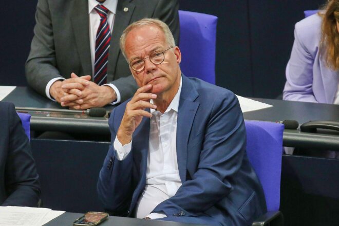 SPD-Fraktionschef Miersch pocht auf Entlastung unterer Einkommen