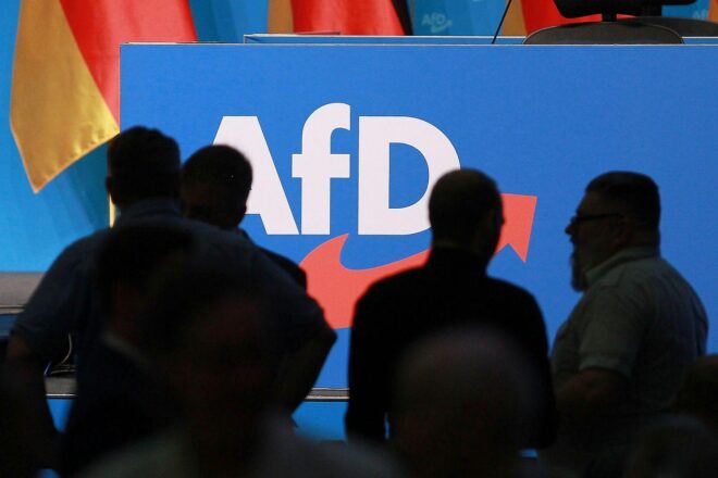 SPD-Parlamentsgeschäftsführer warnt vor AfD-Regierung