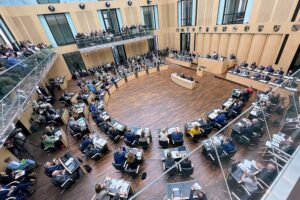 Bundesratesitzung: Förderung ländlicher Kinos, Kulturminister Robra, gemeinschaftliche Initiativen für soziale Identität.