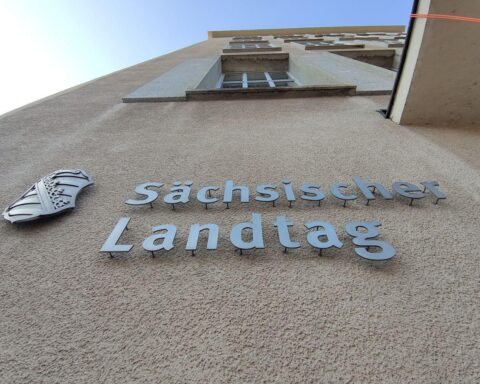 Sächsischer Landtag, Justizministerin, Verwaltungsreform, Bürgerrecht, Bürokratieabbau, Widerspruchsverfahren, Rechtssicherheit.