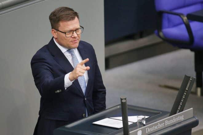 Schneider pocht auf Beibehaltung von CO2-Bepreisung