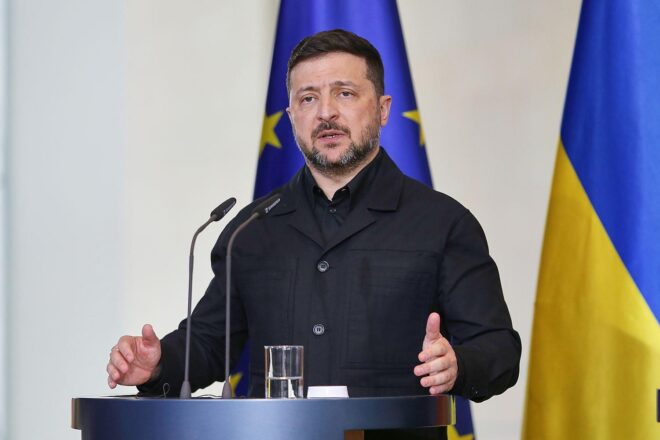 Selenskyj zeichnet Neubaur mit Orden der Fürstin Olga aus