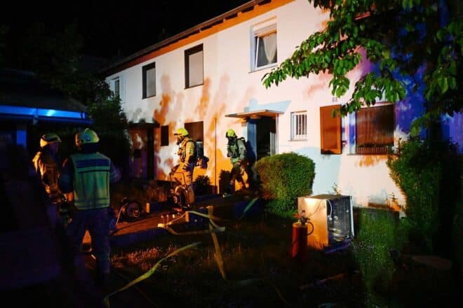 Spülmaschinenbrand in Pulheimer Mozartstraße