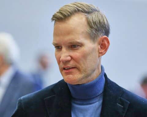 Hendrik Streeck fordert härtere Maßnahmen gegen illegales Glücksspiel und organisierte Kriminalität.