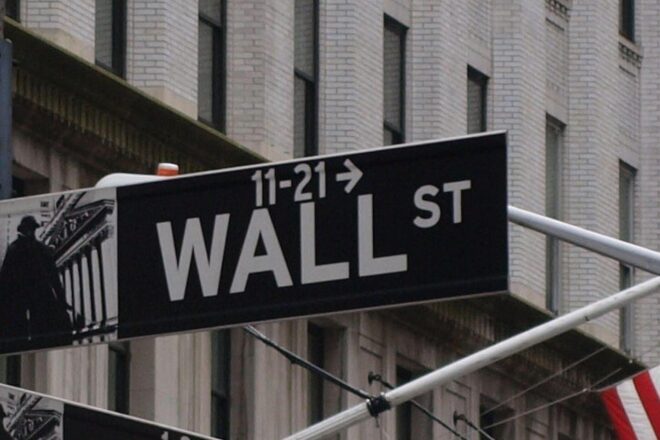 US-Börsen: Dow bleibt auf Vortagesniveau – Nasdaq legt kräftig zu