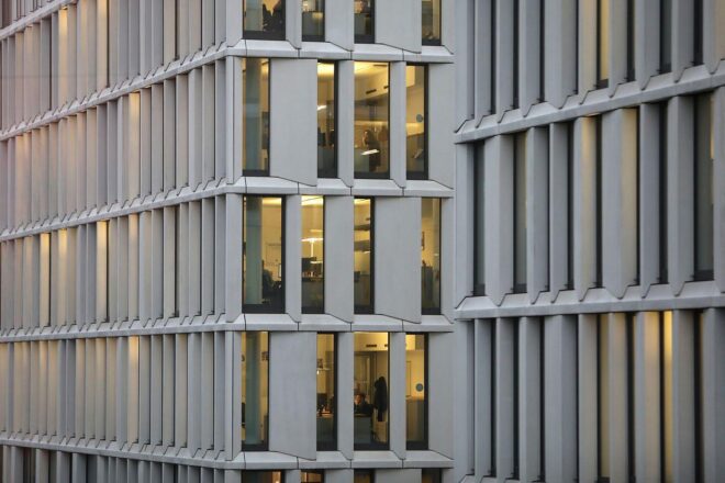 Umfrage: Mehrheit für Abschaffung des Acht-Stunden-Tags