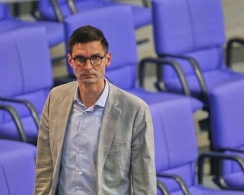 Sepp Müller spricht über gezielte wirtschaftliche Entlastungen für Pendler und Mittelstand.