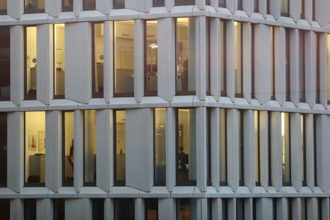 Unternehmen sehen Kompetenzverlust durch KI-Einsatz
