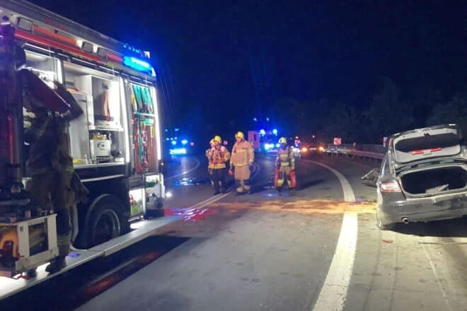 Verkehrsunfall auf der B64 bei Paderborn mit vier Verletzten