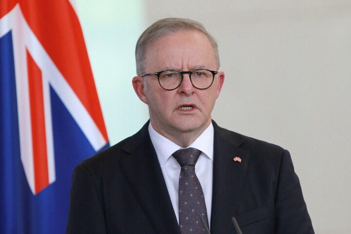 Premierminister Albanese und Wale diskutieren strategische Zusammenarbeit für den Südpazifik gegen Chinas Einfluss.