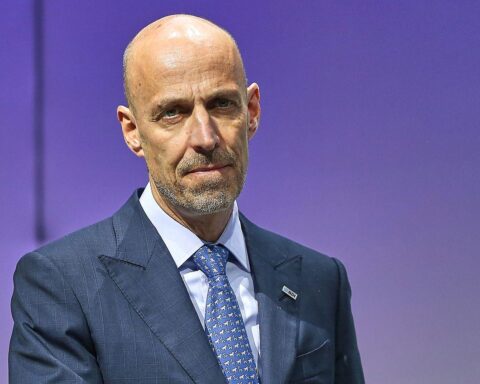 Peter Leibinger spricht über Künstliche Intelligenz und die Stärkung der deutschen Industrie.
