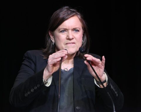 Michael von der Schulenburg und Ruth Firmenich bei Begegnungen mit russischen Politikern in Moskau.