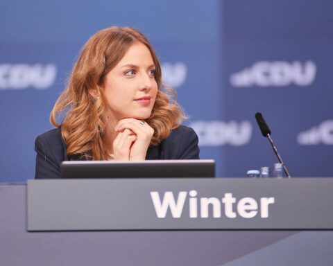 Wiebke Winter spricht leidenschaftlich über Bafög und Elterngeld in der politischen Debatte.
