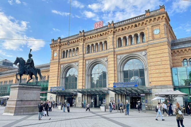 Diebespaar im Hauptbahnhof Hannover festgenommen