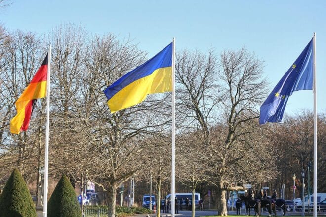 EU startet offiziell Beitrittsverhandlungen mit Ukraine